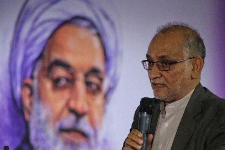 پروژه استعفای روحانی موفق نخواهد شد