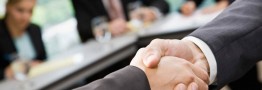 زیرپاگذاشتن قوانین و عضویت همزمان اشخاص در هیئتمدیره چندین شرکت پتروشیمی