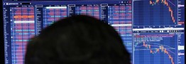 پناه بردن سرمایهگذاران از بازار سهام و نفت به سوی طلا و اوراق قرضه دولتی